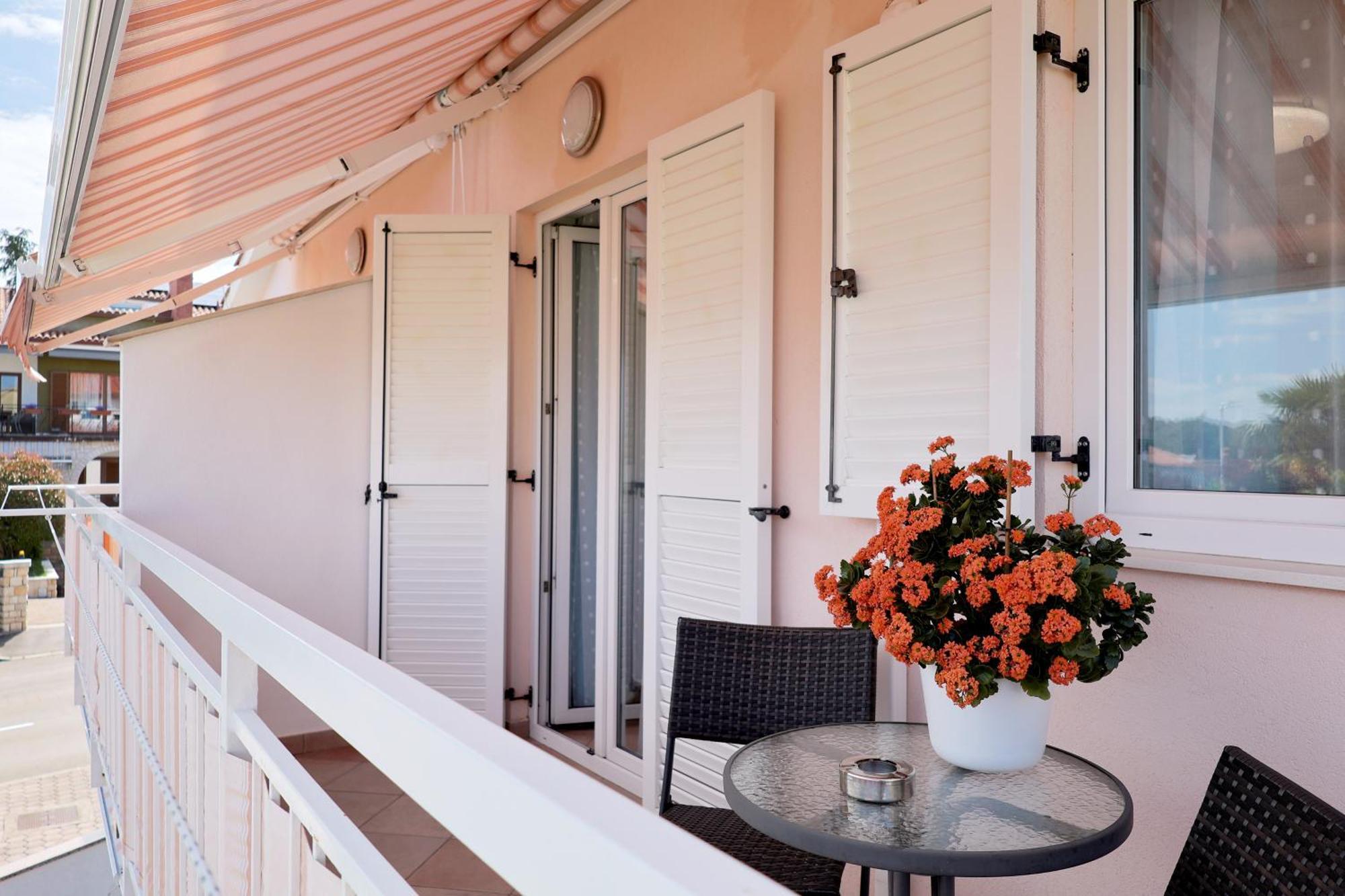 House Maric Apartment Porec Exterior photo